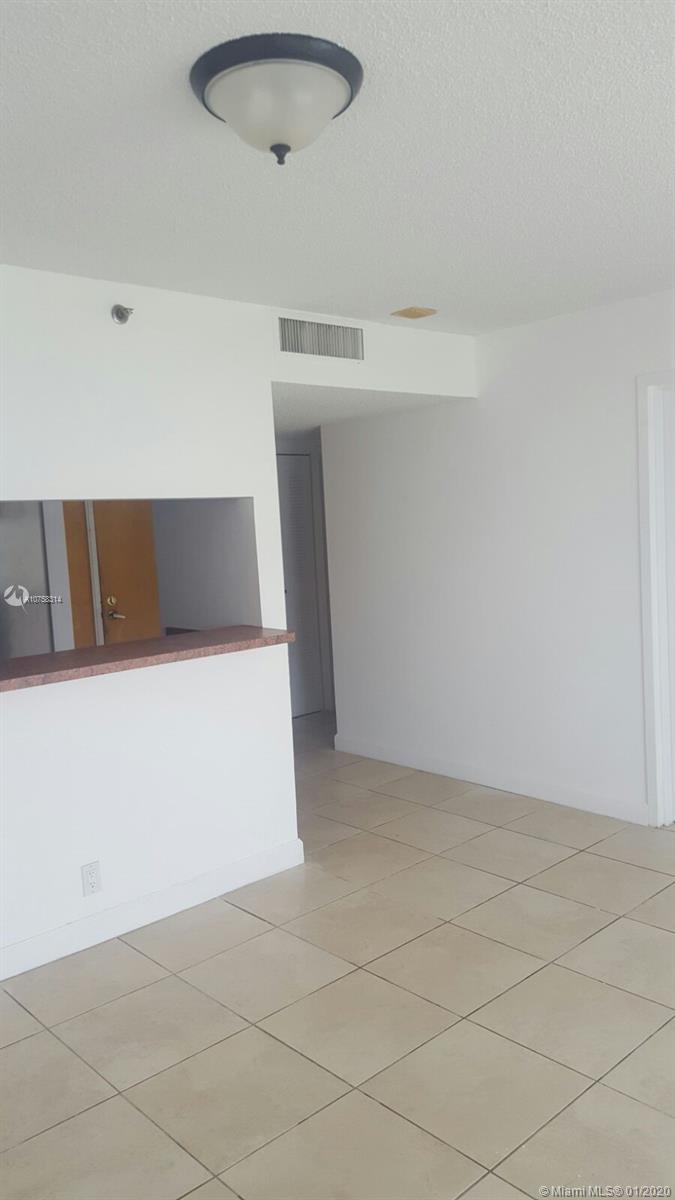 THE GRANDVIEW PALACE COND - Residential Lease