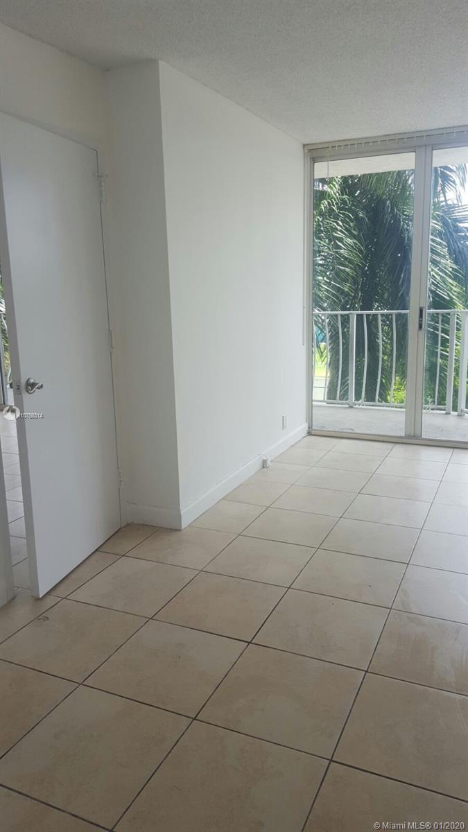 THE GRANDVIEW PALACE COND - Residential Lease