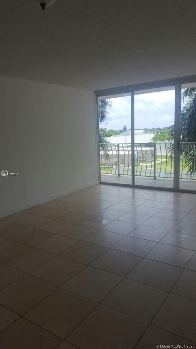 THE GRANDVIEW PALACE COND - Residential Lease