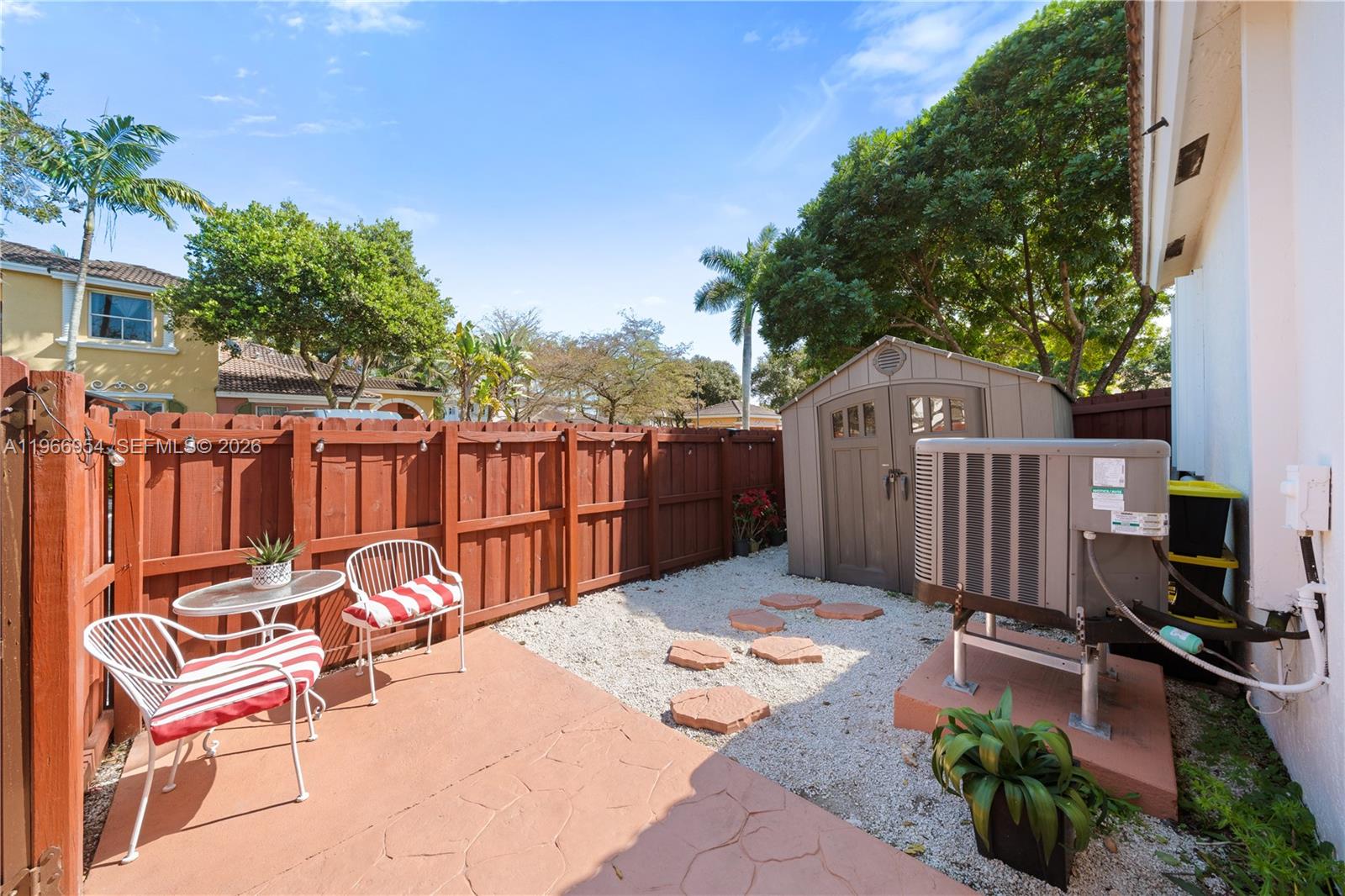 MARBELLA COVE - Residential