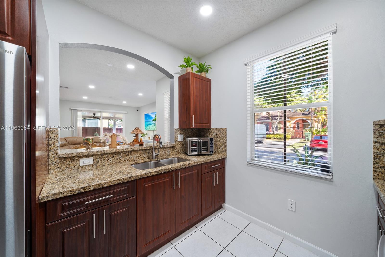 MARBELLA COVE - Residential