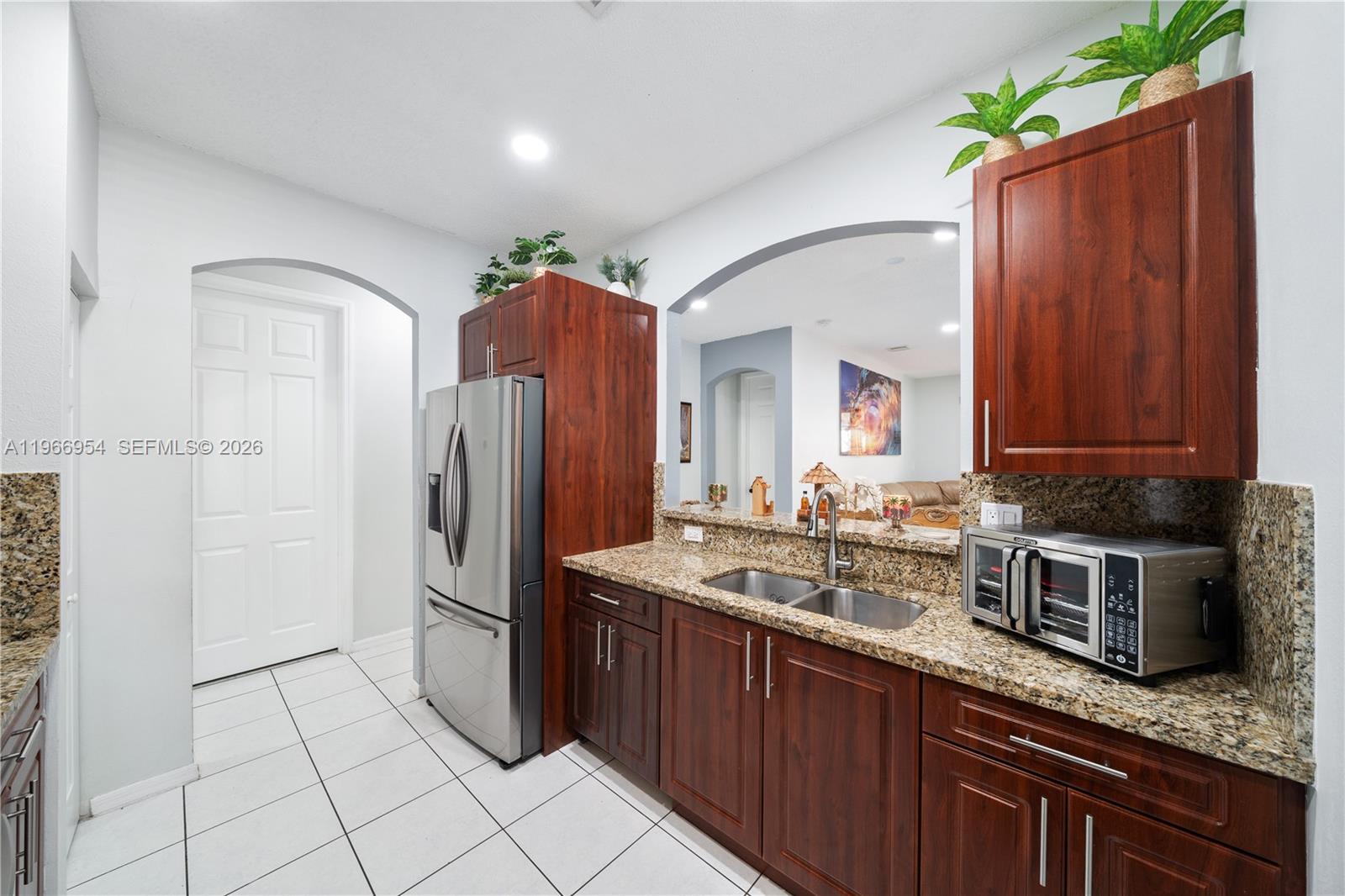 MARBELLA COVE - Residential