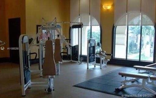 SAWGRASS LAKES - Residential Lease