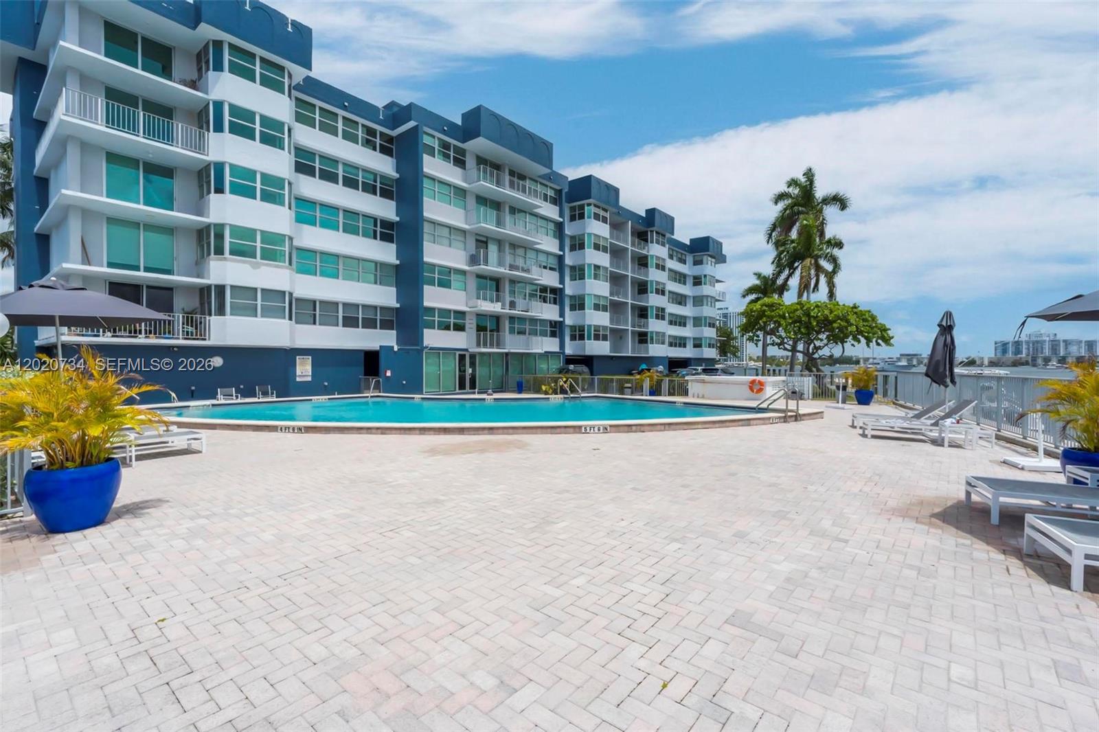 REEF EAST CONDO - Residential