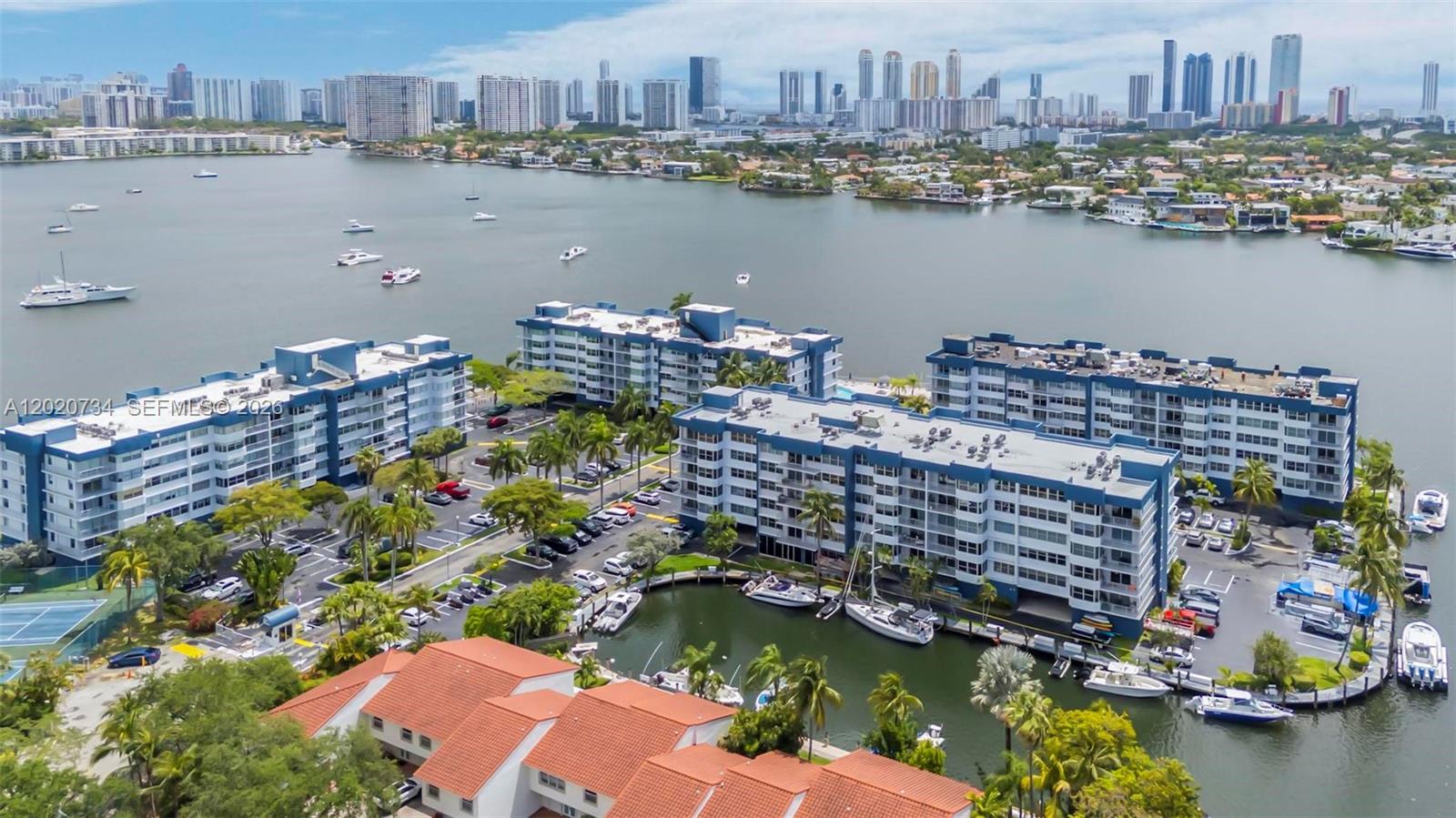 REEF EAST CONDO - Residential