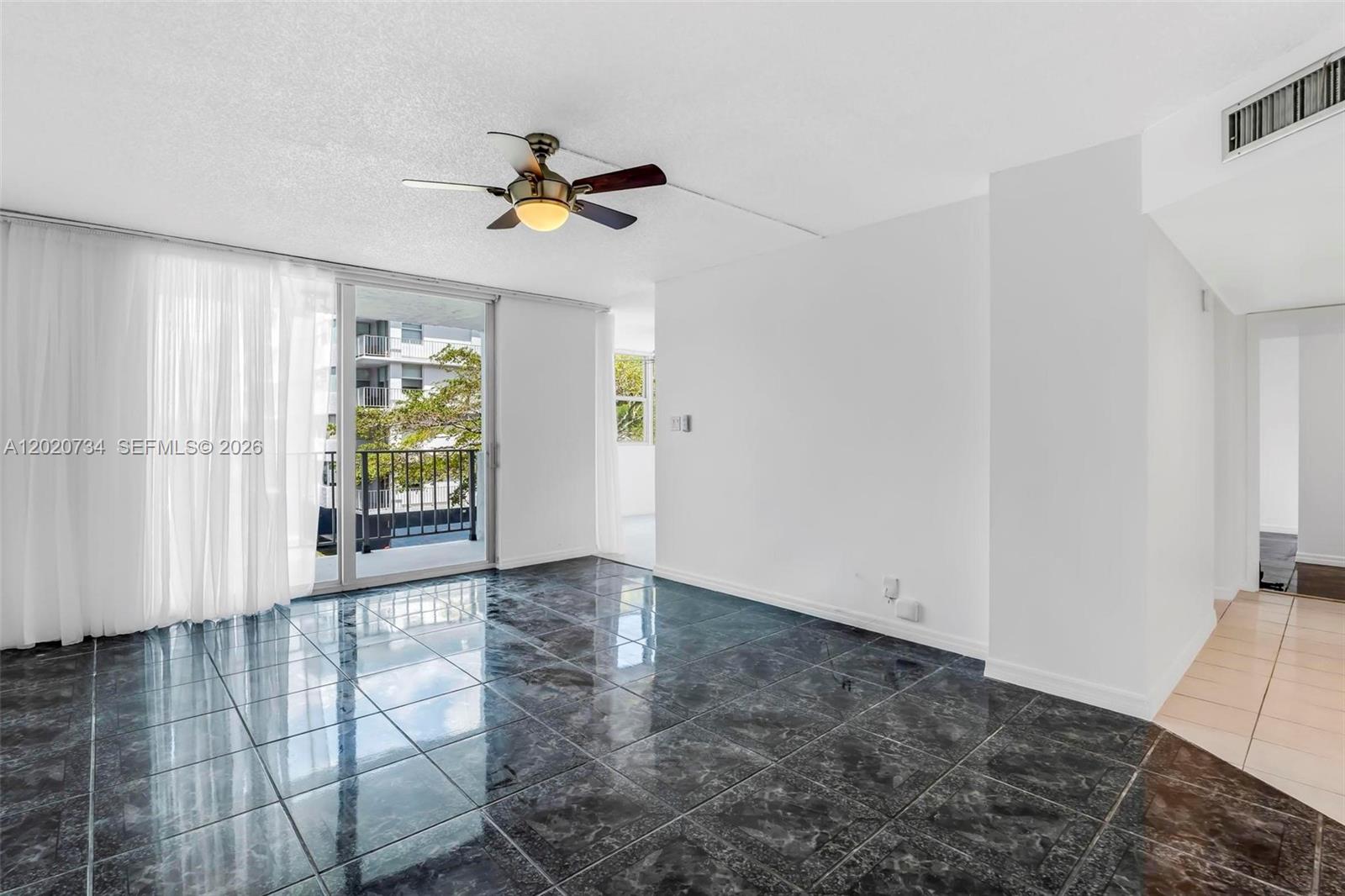 REEF EAST CONDO - Residential