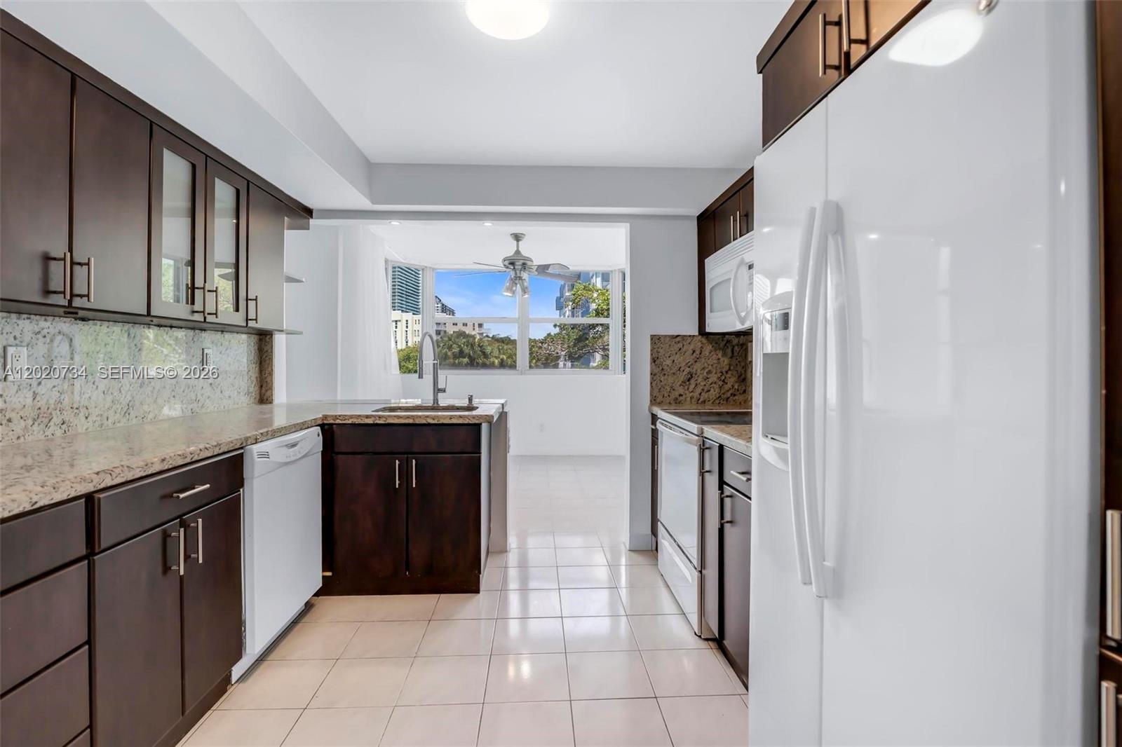 REEF EAST CONDO - Residential