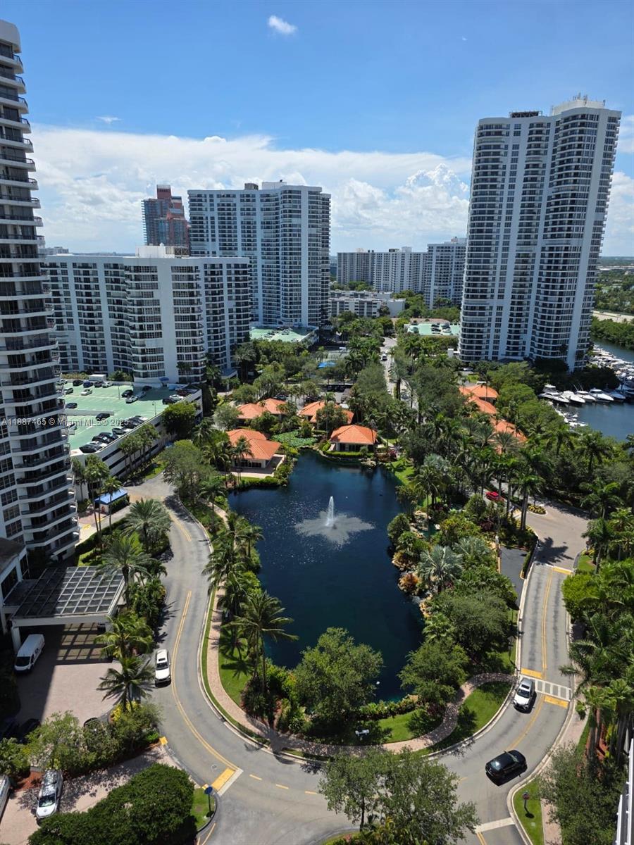 19195 NE 36th Ct 2103