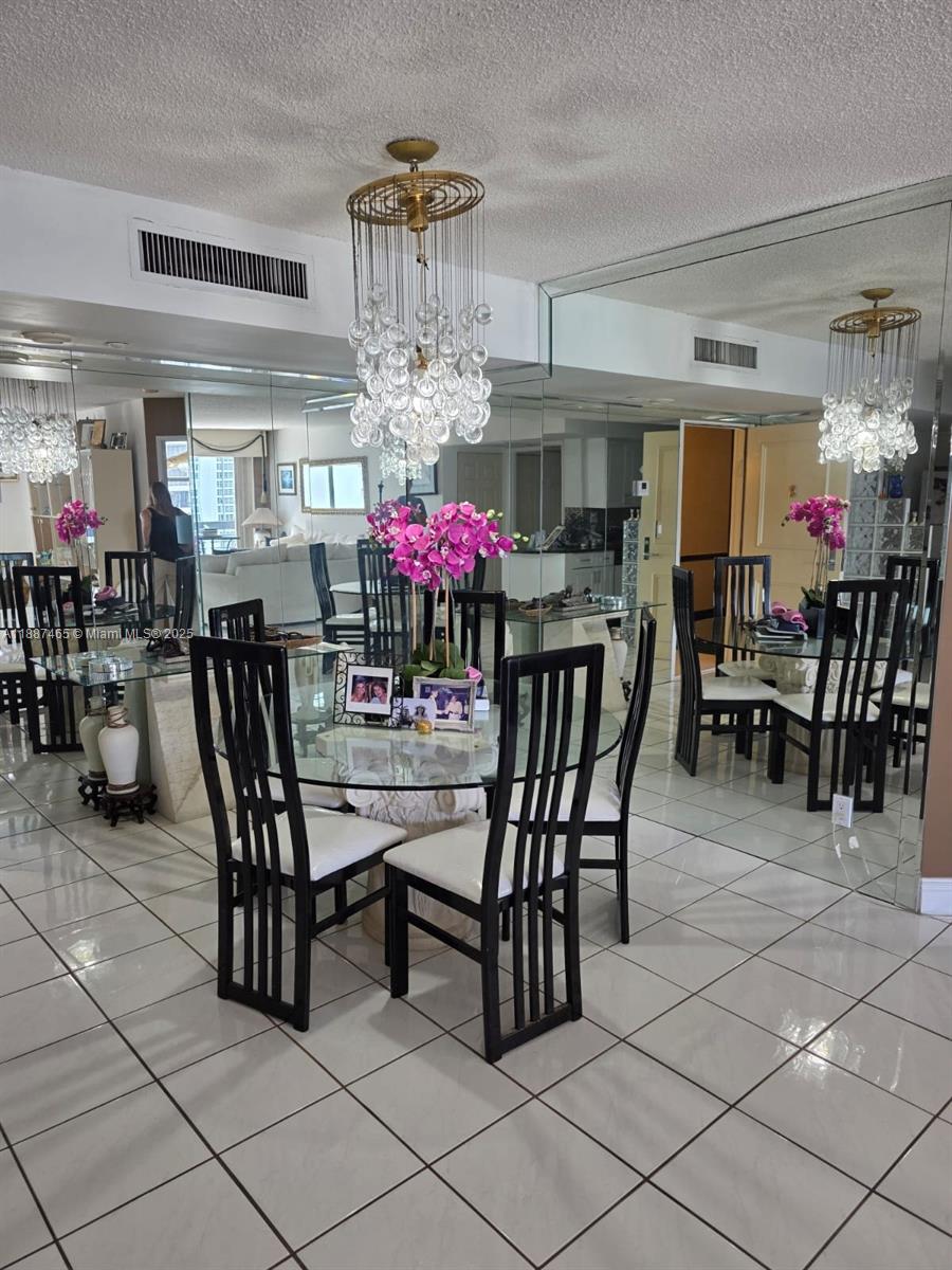 19195 NE 36th Ct 2103