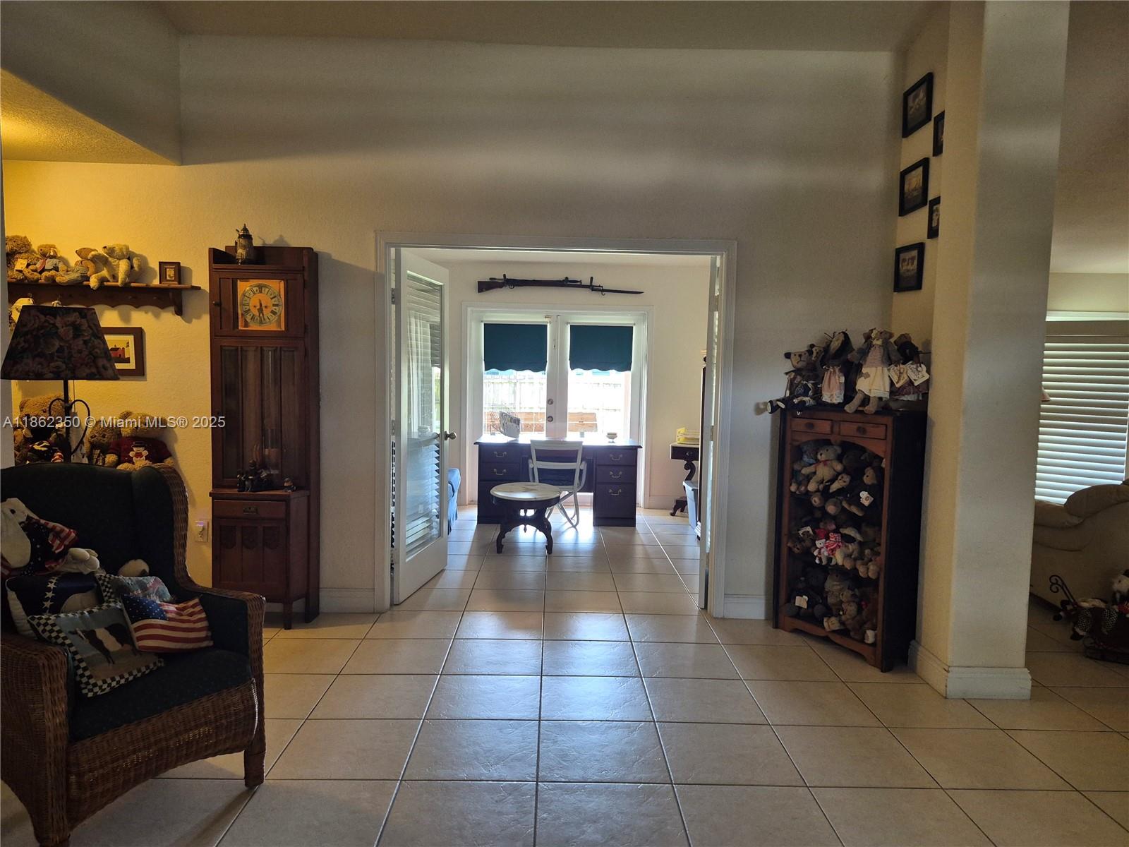 REDLANDS COVE - Residential