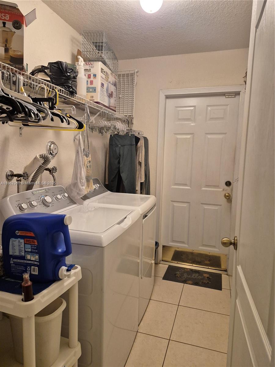 REDLANDS COVE - Residential