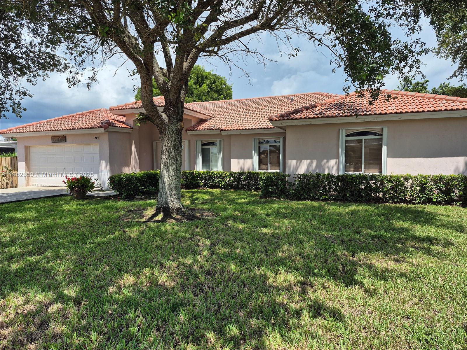 Desired area, well maintained open floor airy plan all rooms open to an outside view. Custom kitchen with Corian counter tops and large Country sink. Breakfast Nook that seats 8. Split floor plan, private master suite 16 x 14.5 with extra large walk in closet 11 x 14.10. 12 x 12 office that could be 5th bedroom Corner fenced let with a 65 x 12 patio that included 32 x 12 covered, perfect for entertaining. Brick paver motor home/boat pad 58 x 17, 20 x 20 garage, extra concrete front parking for at least 8 cars. Approx. Owner added additional SF when built 2655 SF under air per house measurements of 47.8 x 65