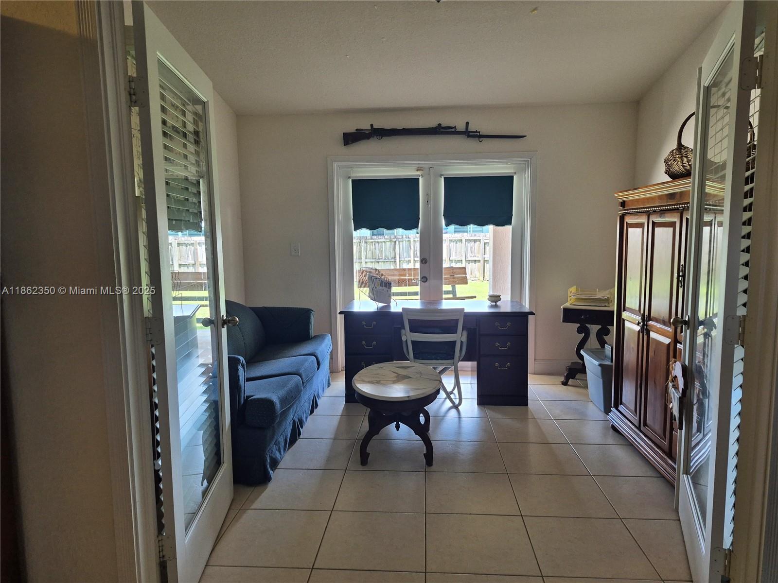 REDLANDS COVE - Residential