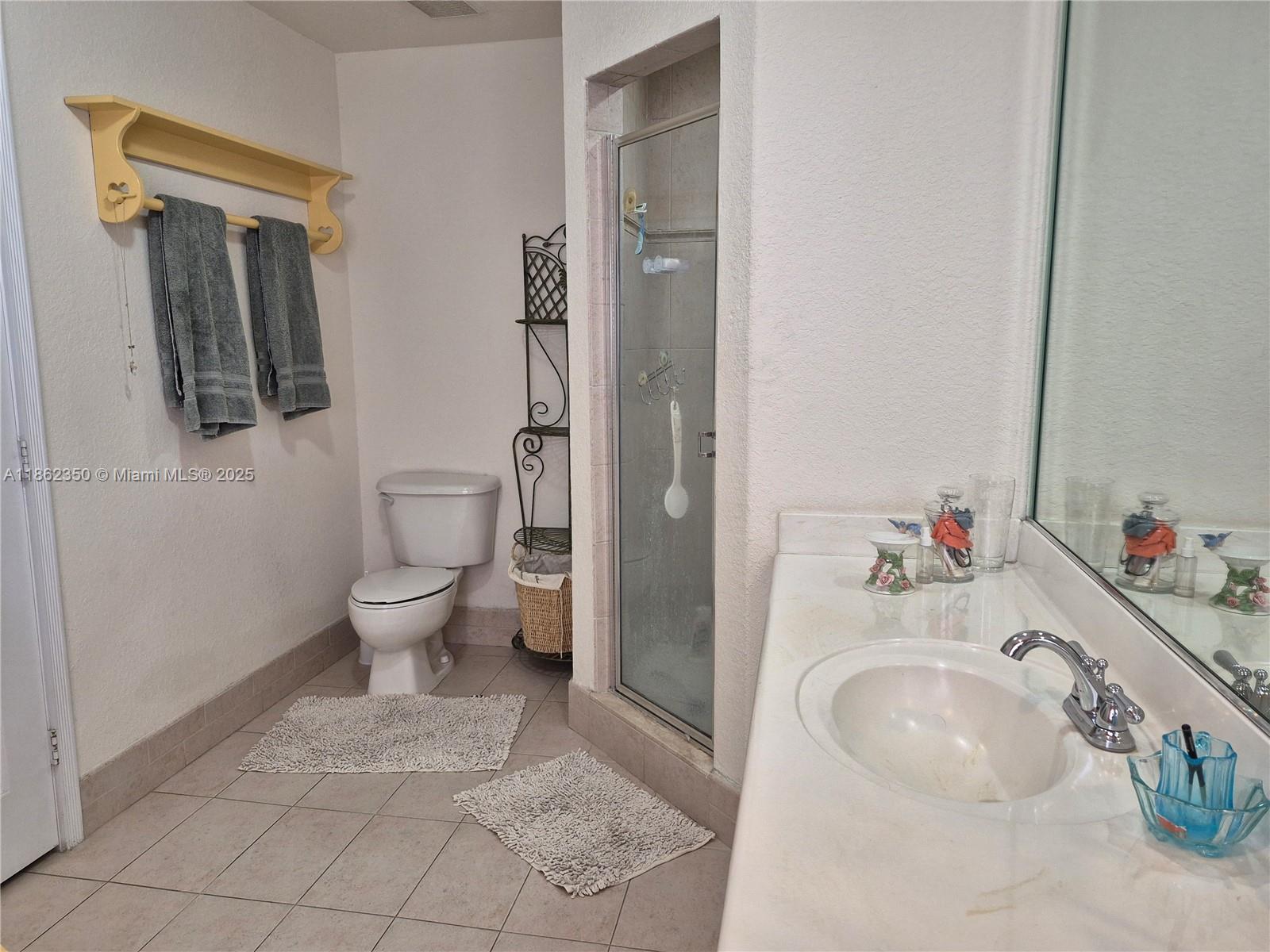 REDLANDS COVE - Residential