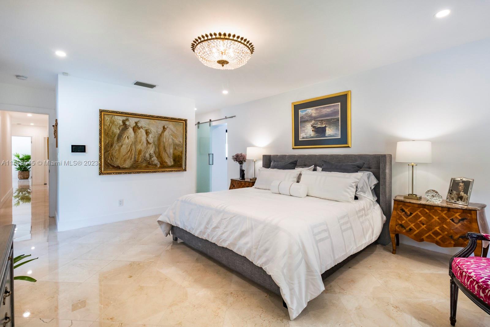 PARIS MANOR NORTH - Residential