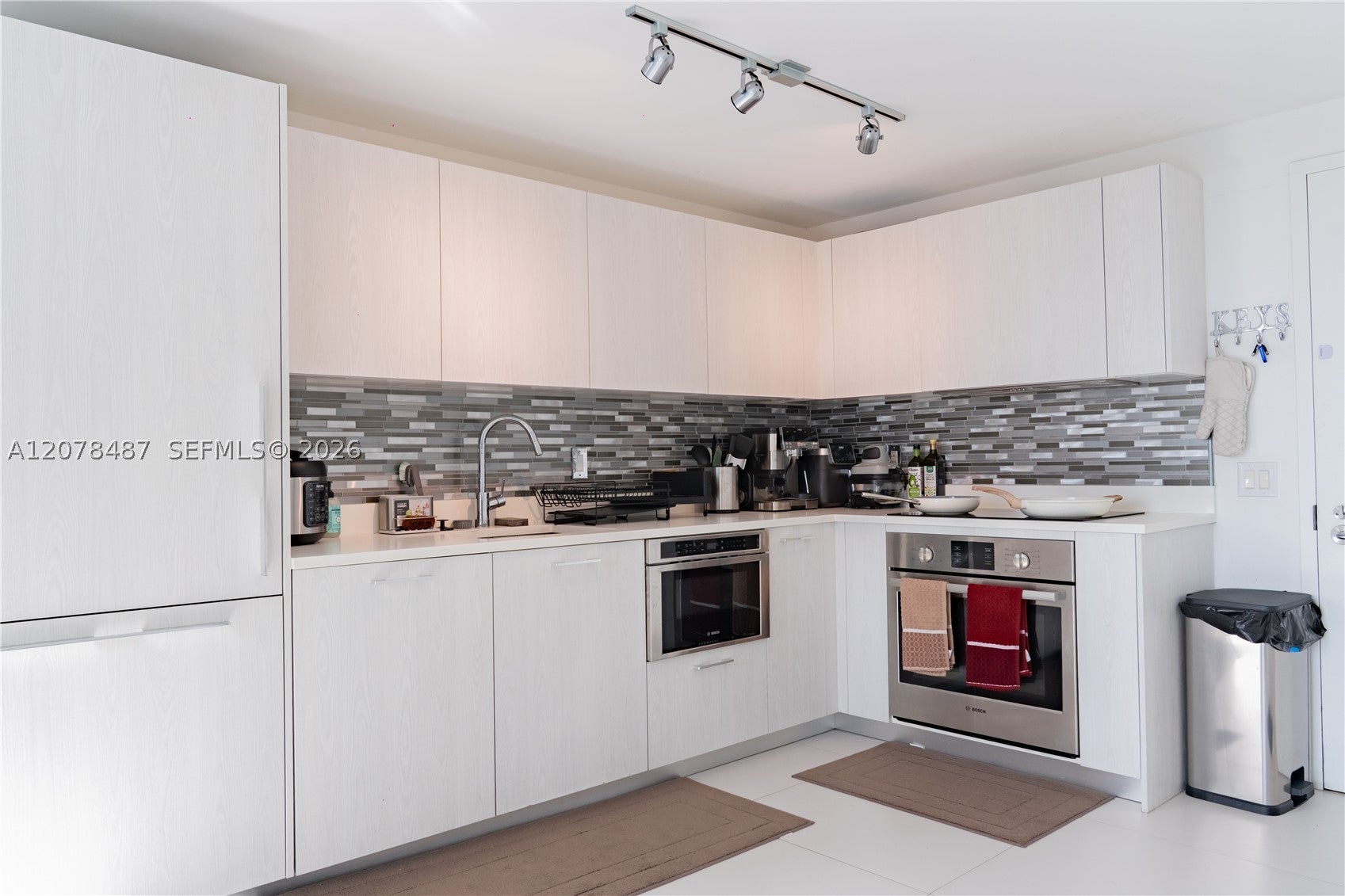 501 NE 31st St 1209