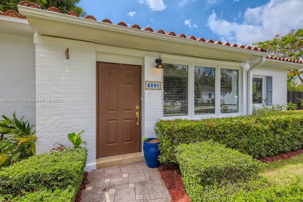 REID MANOR 1ST ADDN - Residential Lease