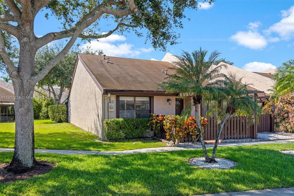 Photo of 8336 NW 37th Pl, Sunrise, FL 33351 (MLS # A11907226)