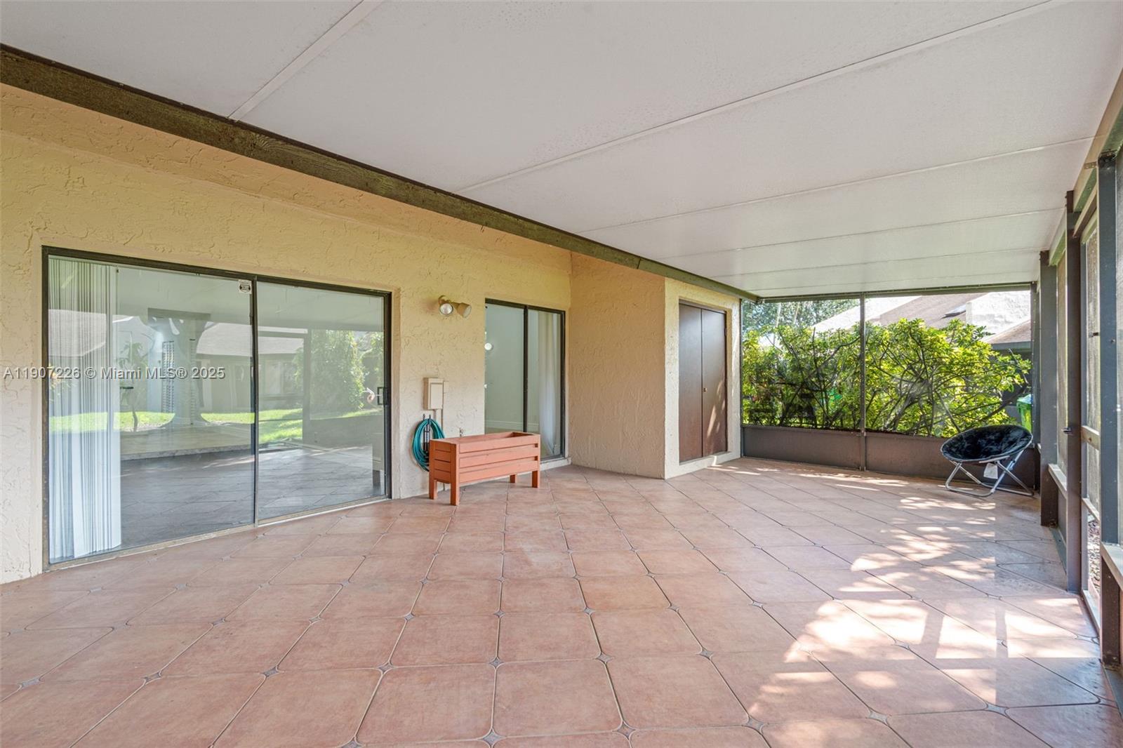 MAPLELEAF PATIO VILLAS AT - Residential