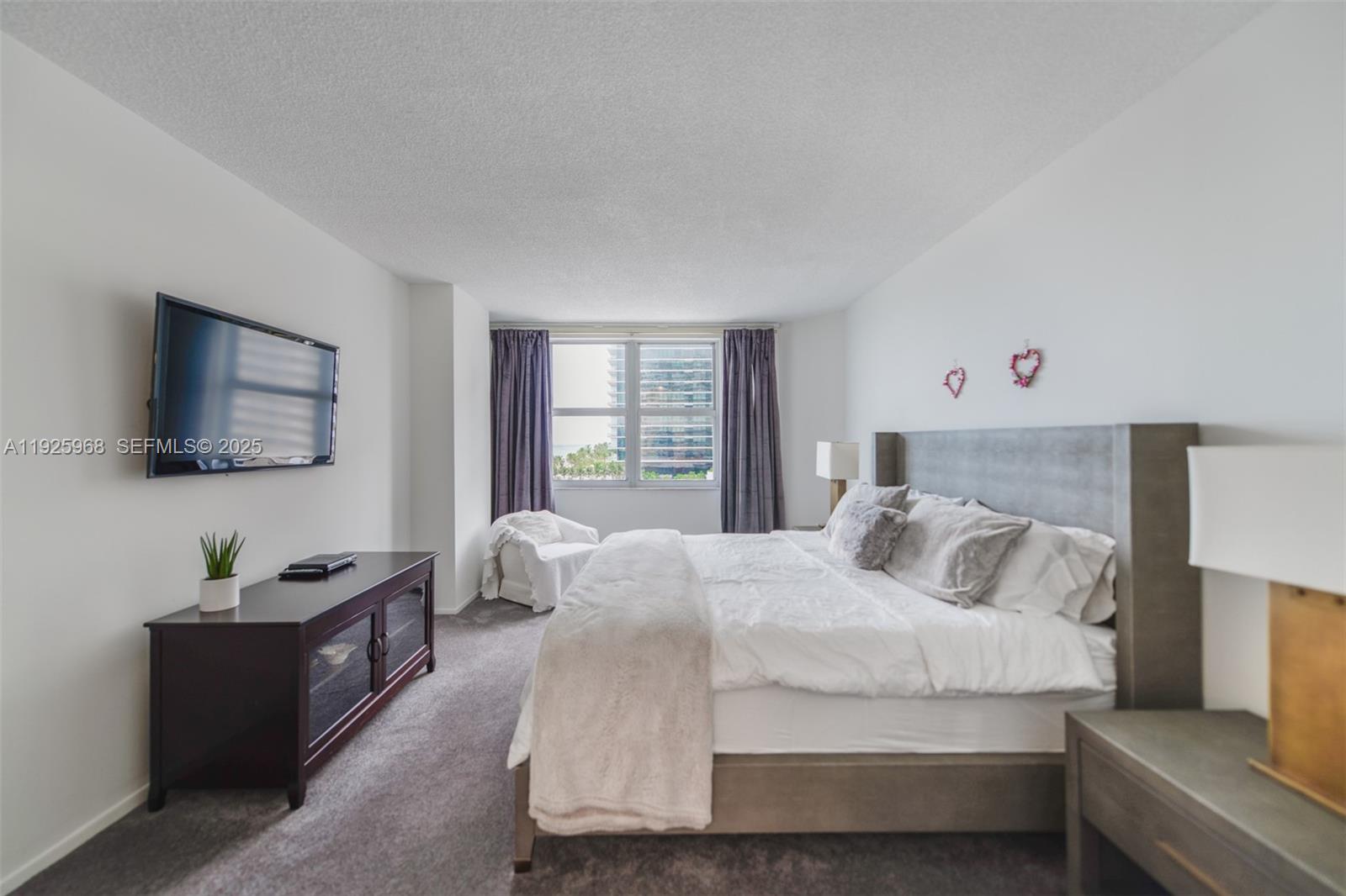 HEMISPHERES CONDO - Residential Lease