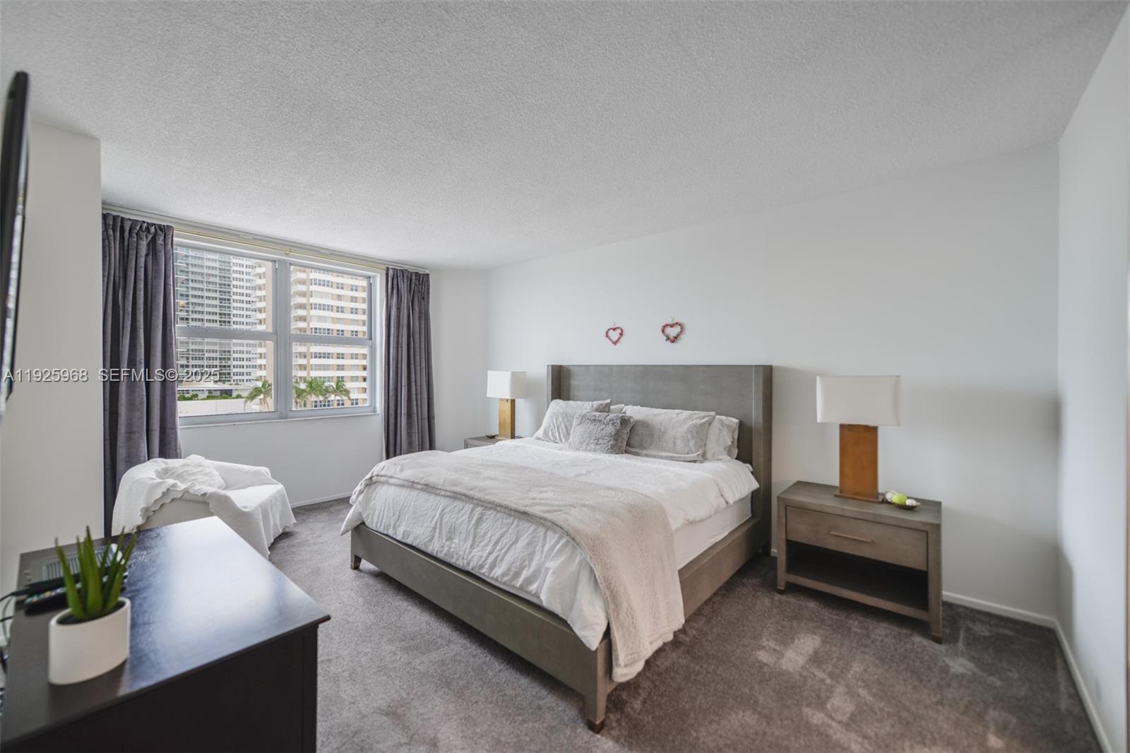 HEMISPHERES CONDO - Residential Lease