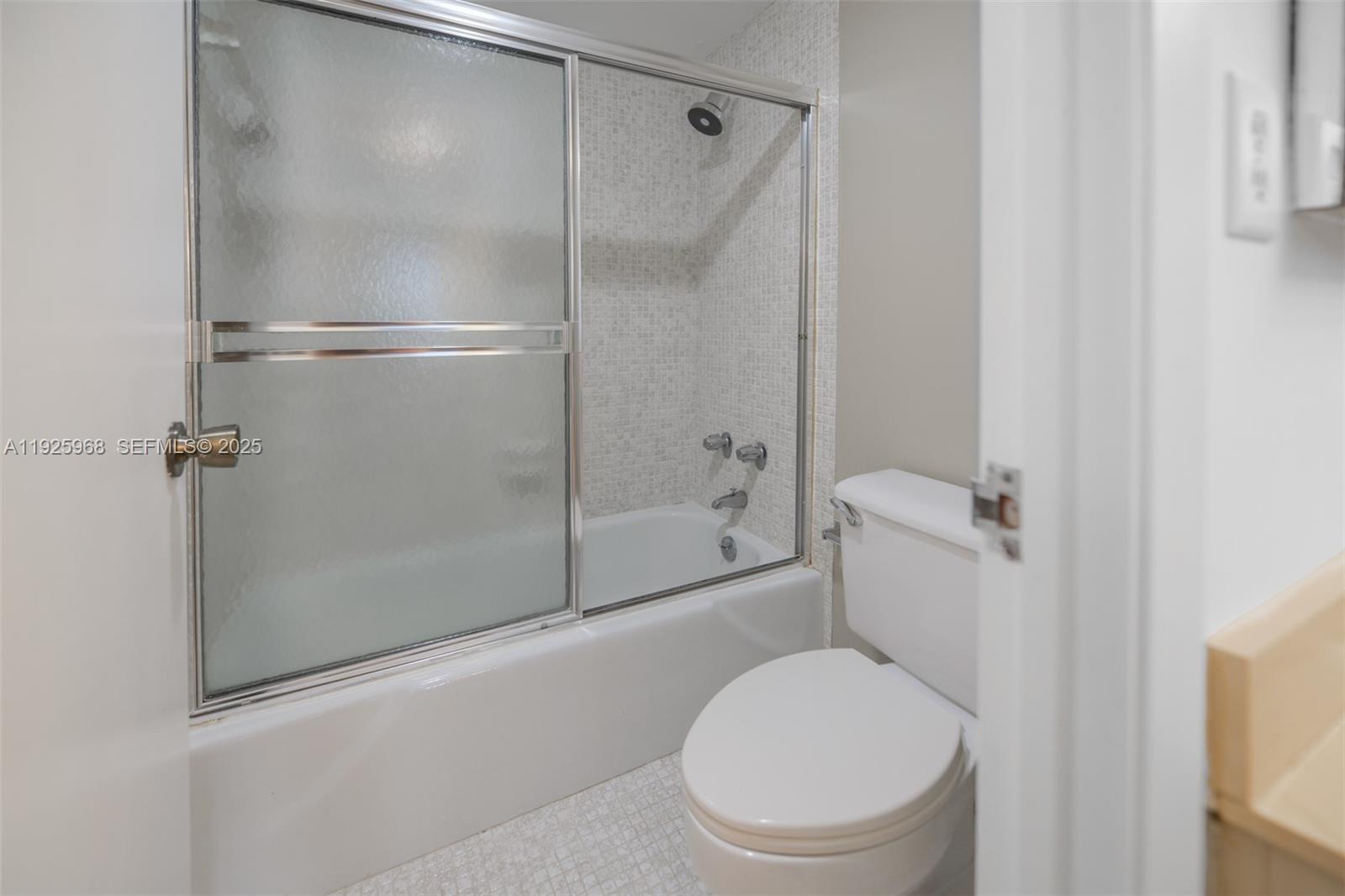 HEMISPHERES CONDO - Residential Lease