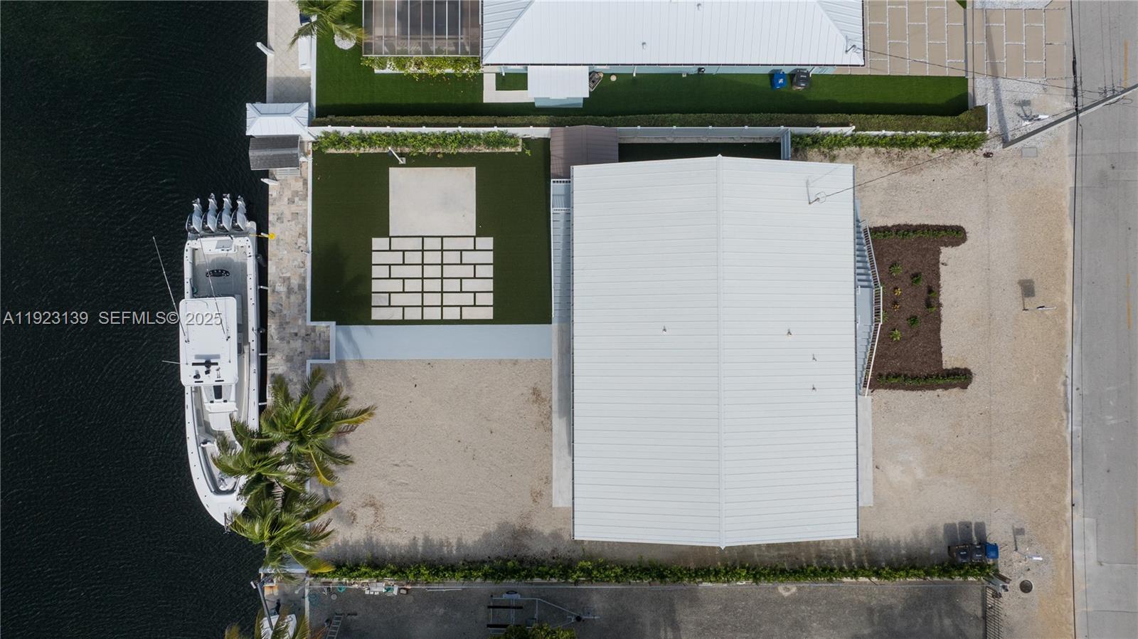 PORT LARGO 5TH ADD - Residential