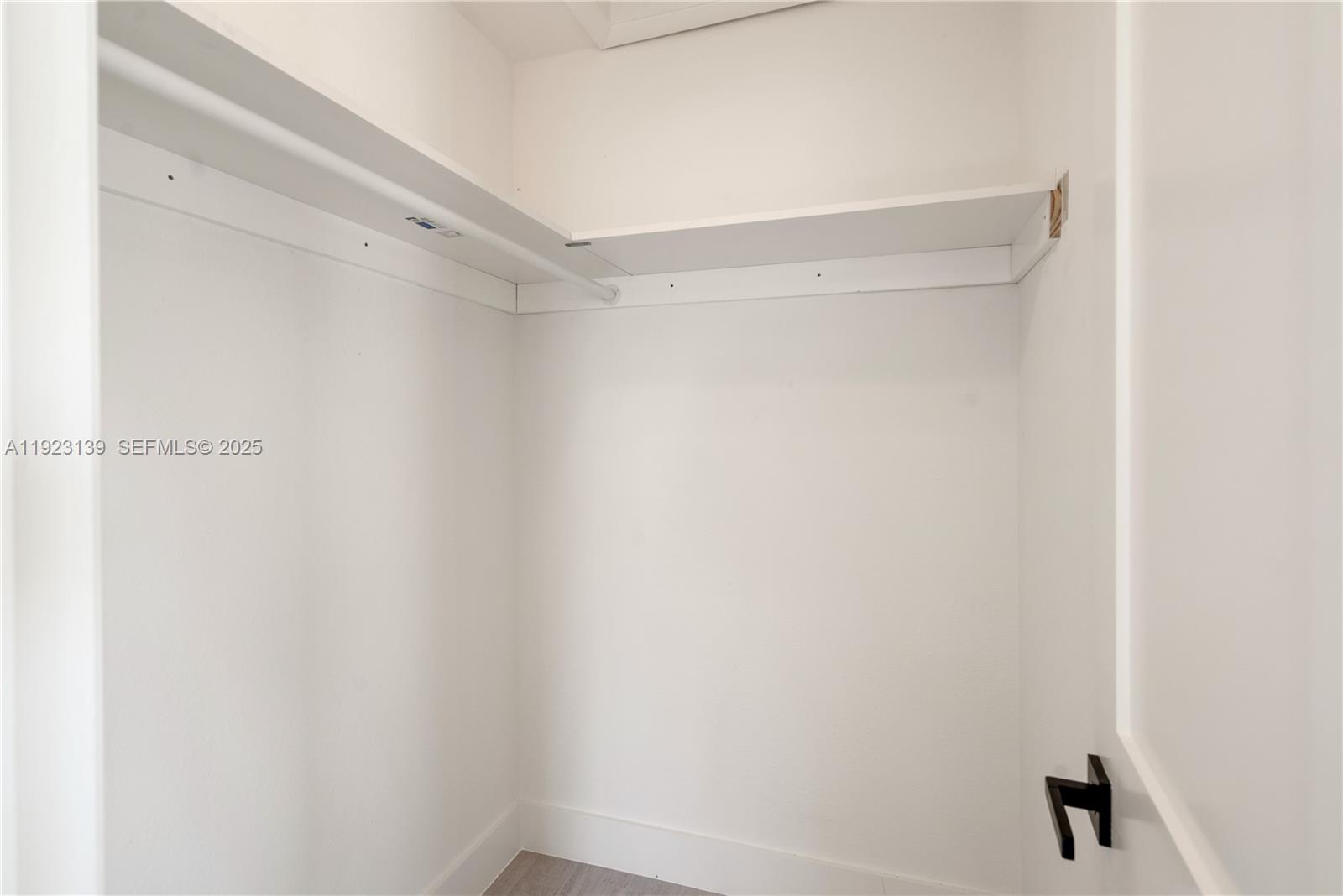 PORT LARGO 5TH ADD - Residential