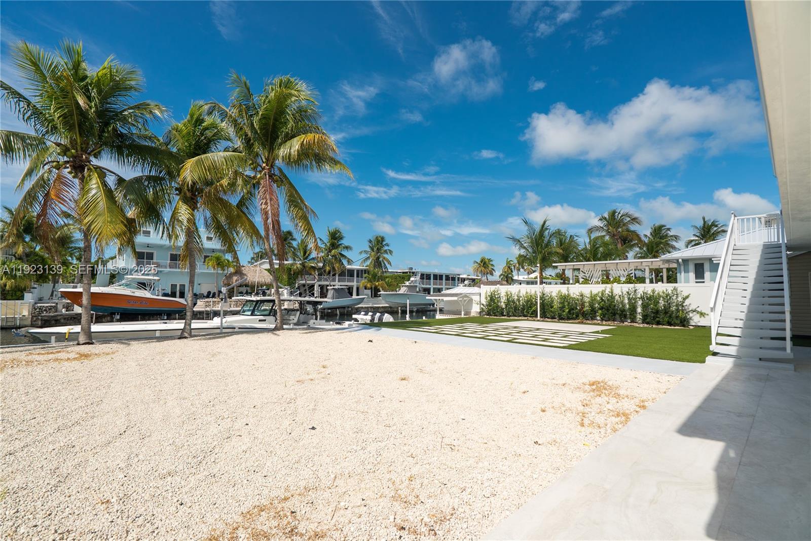 PORT LARGO 5TH ADD - Residential