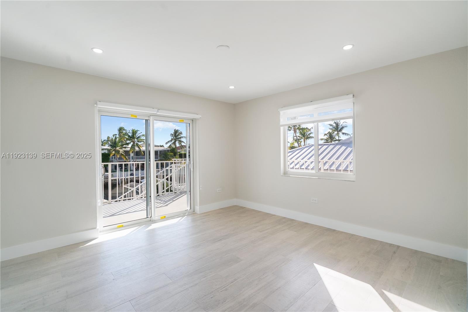 PORT LARGO 5TH ADD - Residential