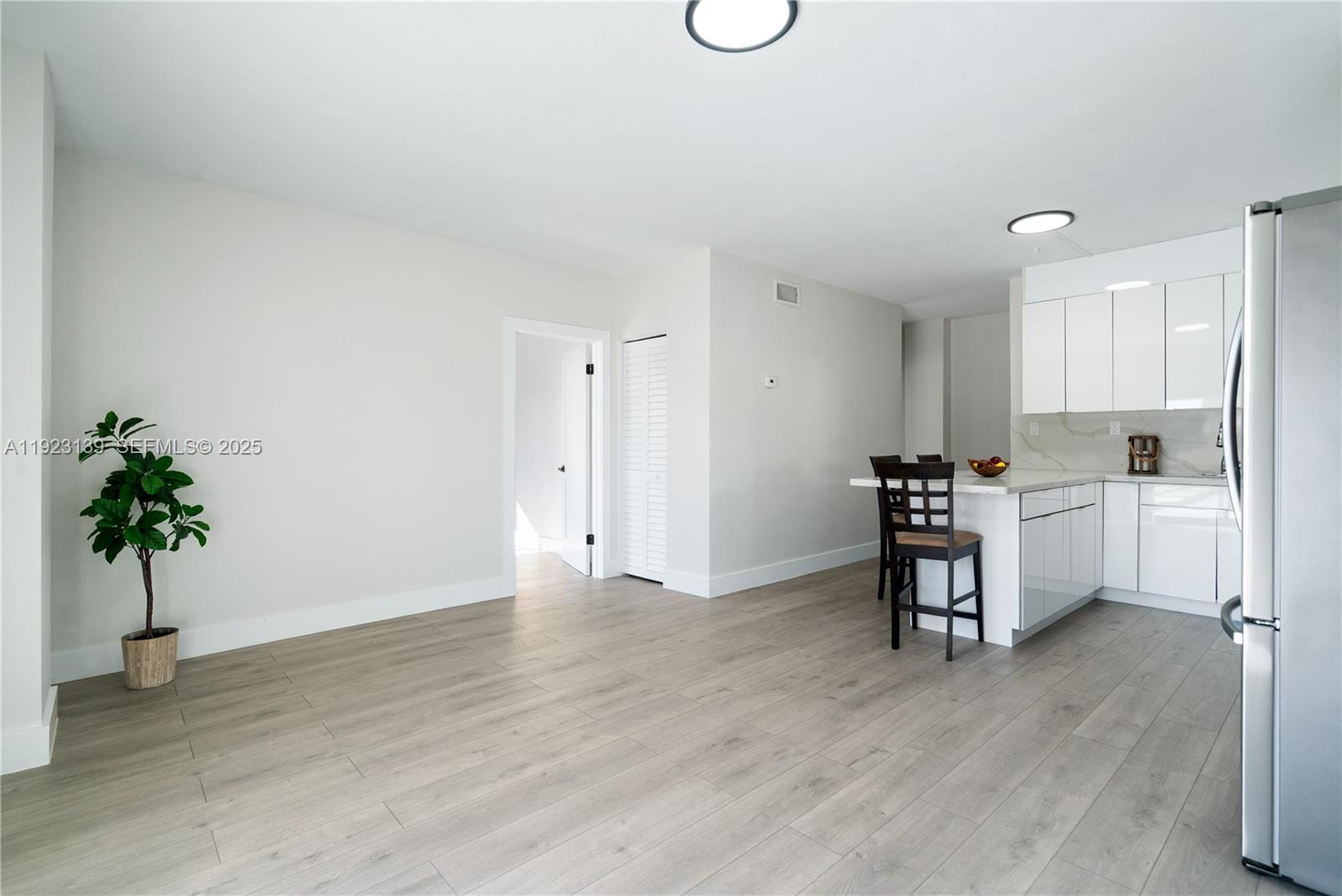 PORT LARGO 5TH ADD - Residential