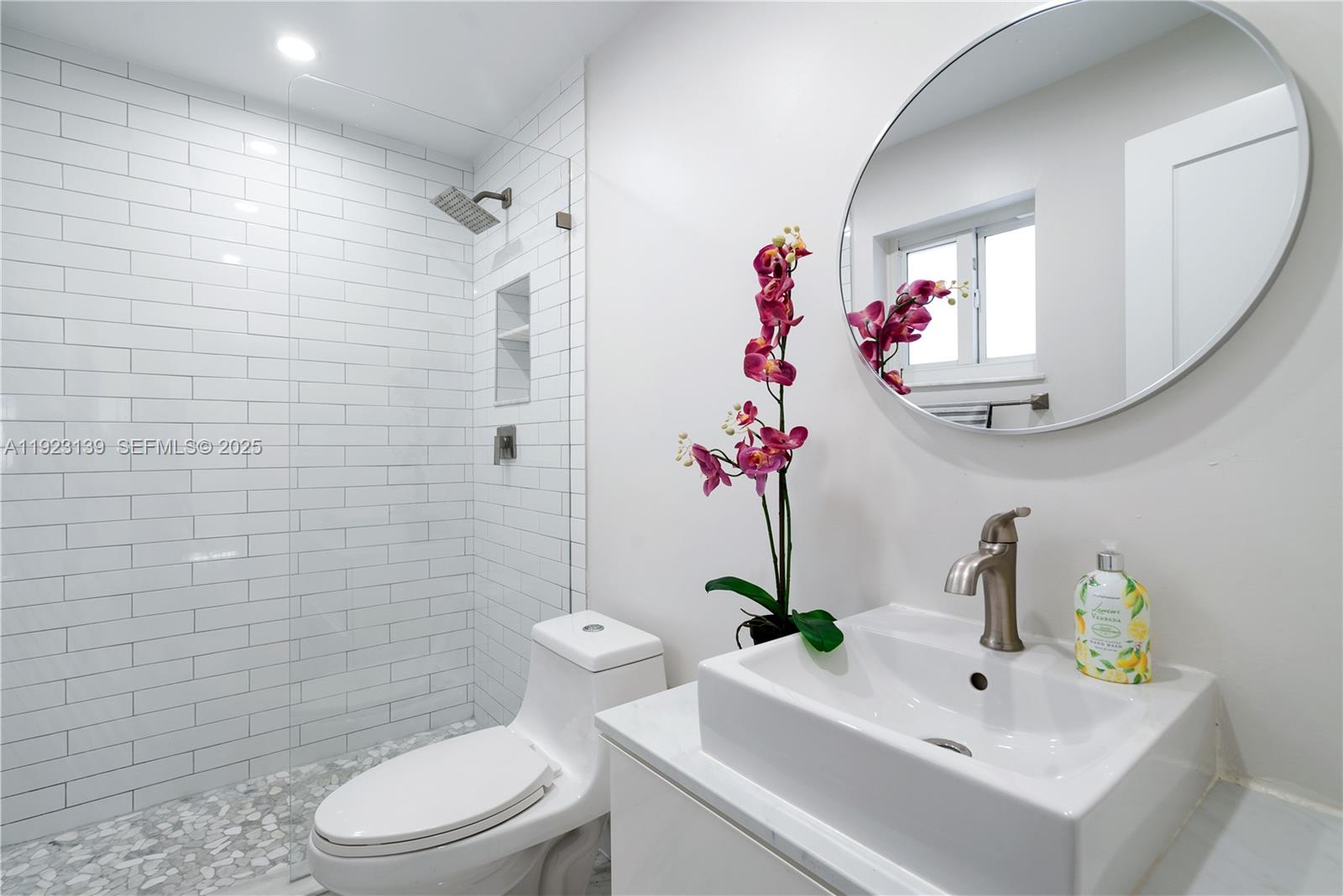 PORT LARGO 5TH ADD - Residential