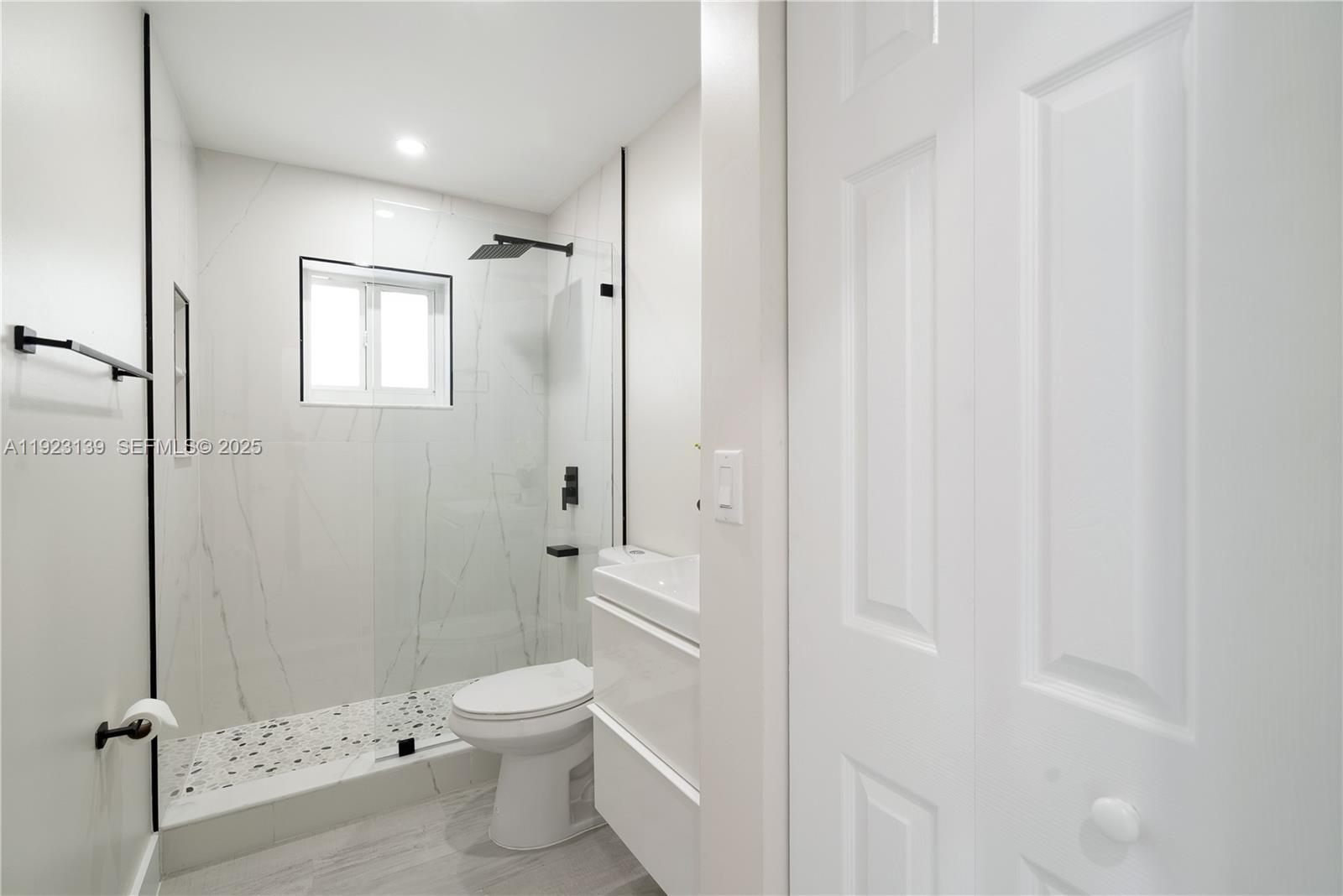 PORT LARGO 5TH ADD - Residential