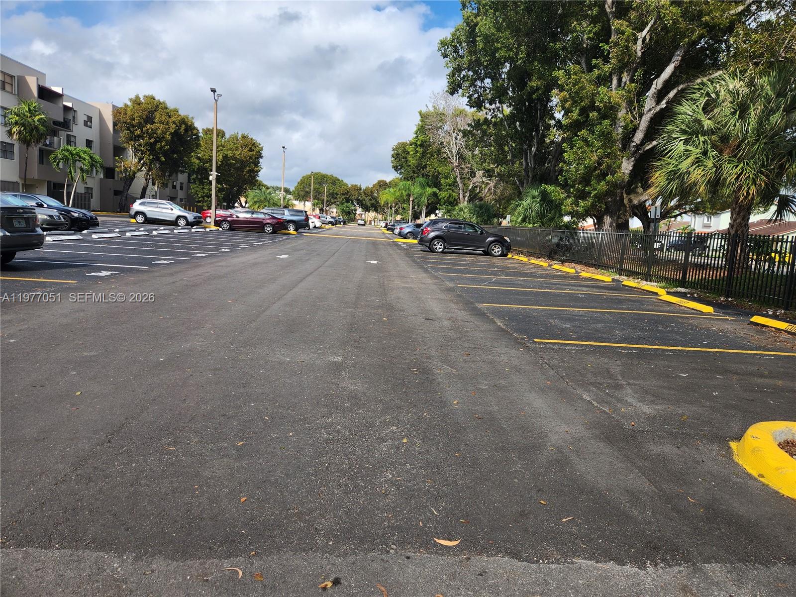 PEPPERMILL KENDALE LKS W - Residential