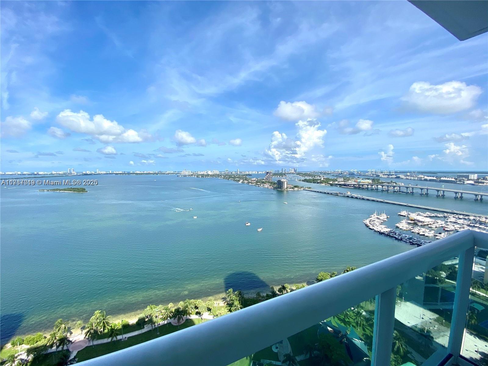1800 N Bayshore Dr 2903