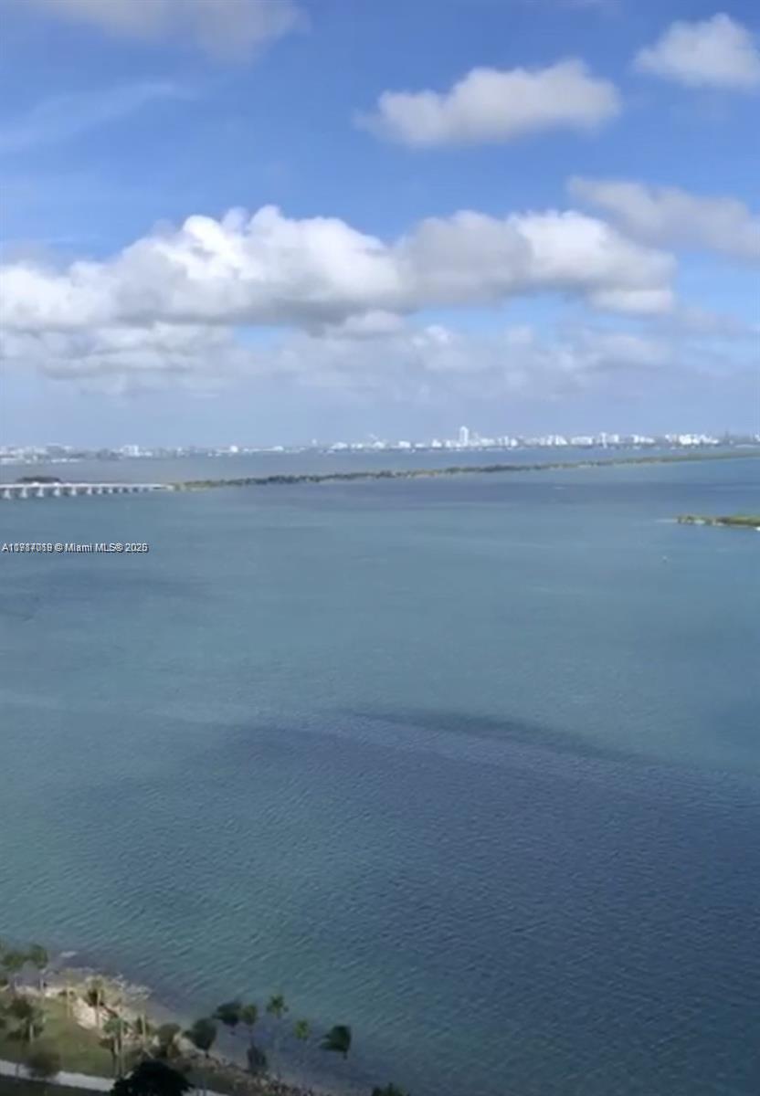 1800 CLUB CONDO - Residential