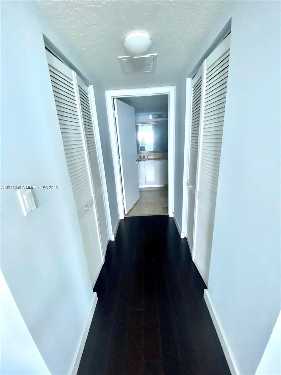 1800 CLUB CONDO - Residential