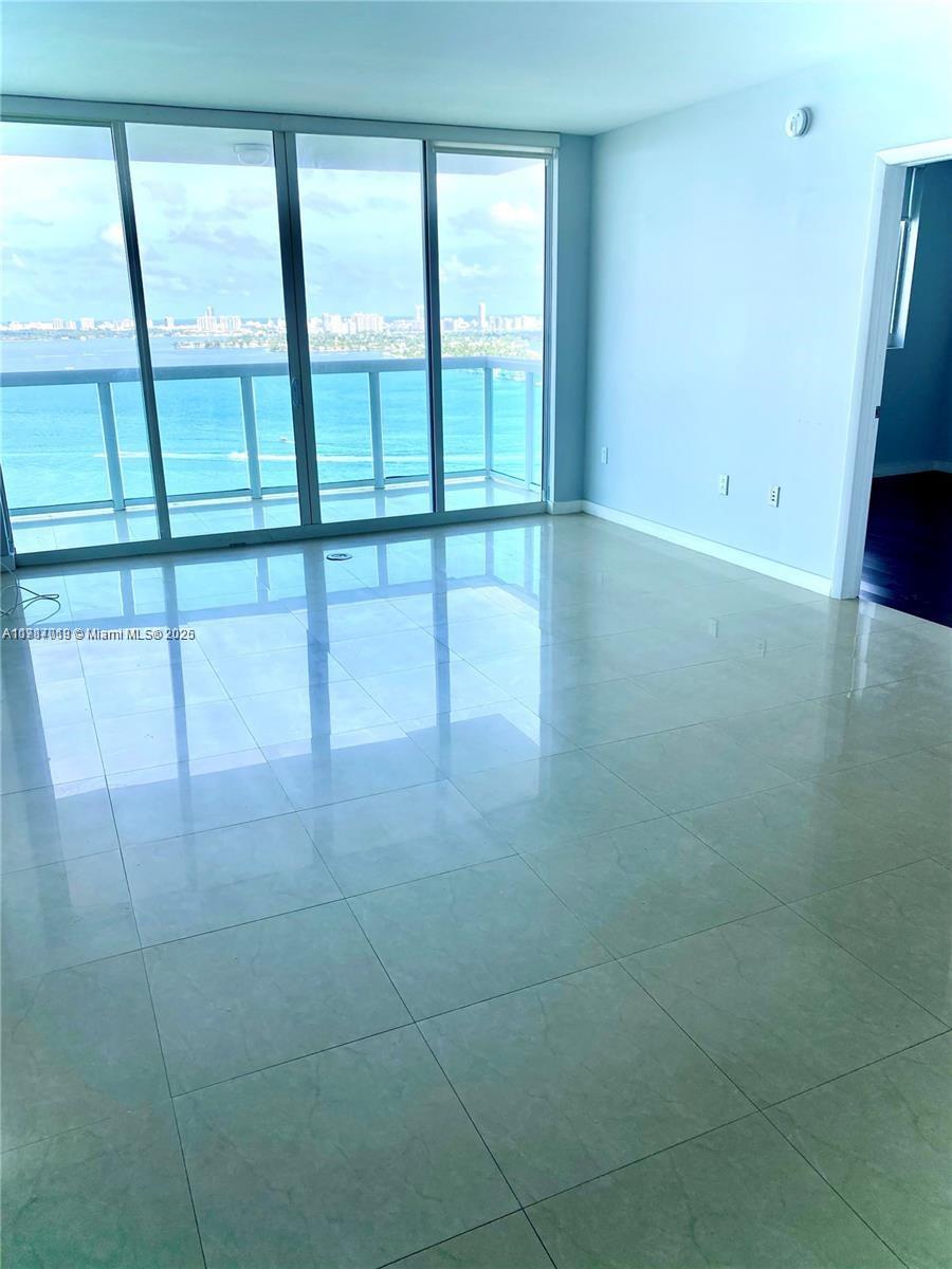 1800 CLUB CONDO - Residential