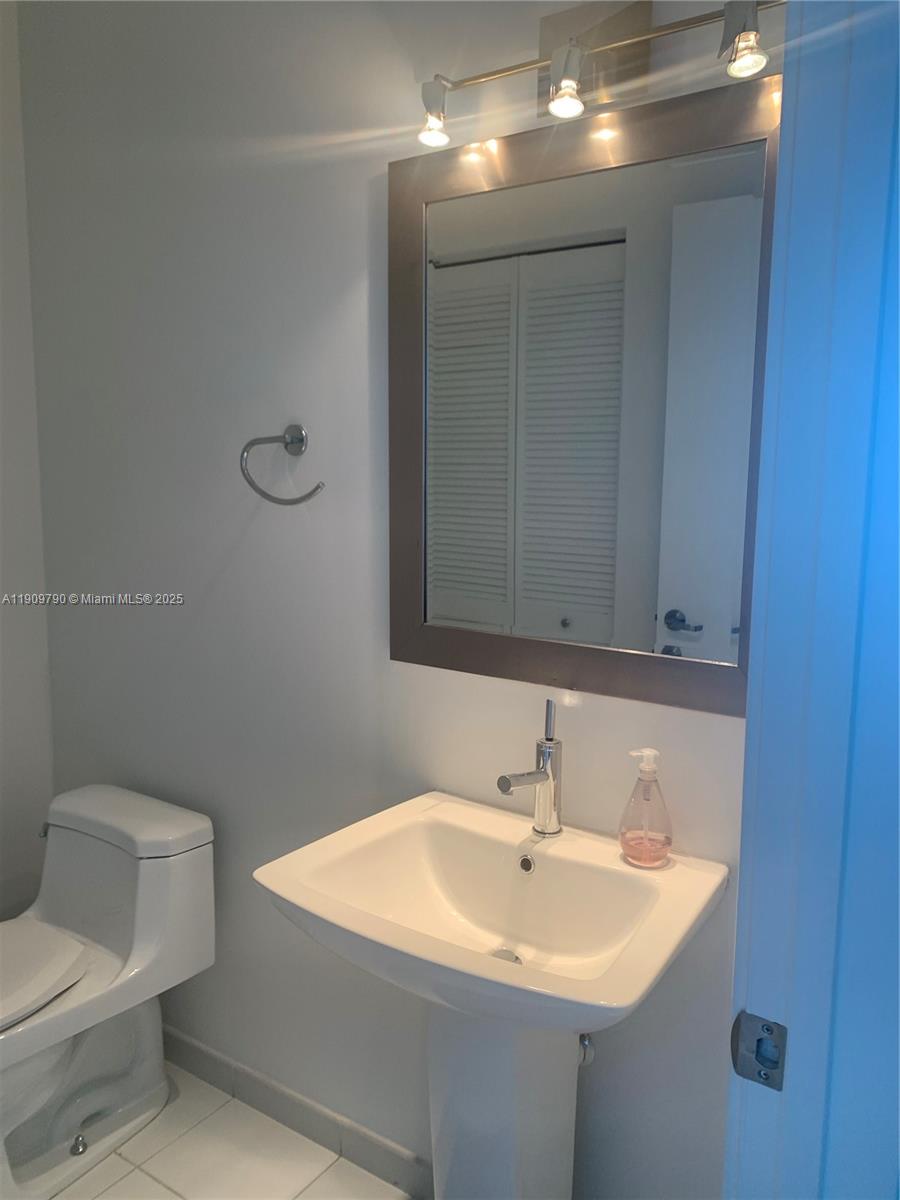 TWO MIDTOWN MIAMI CONDO - Residential