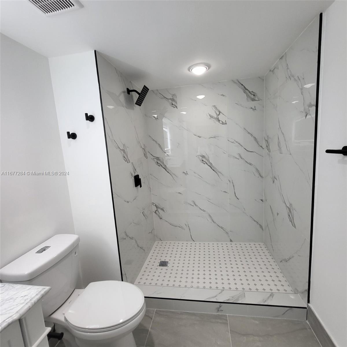 BOCA TEECA CONDO 9 - Residential
