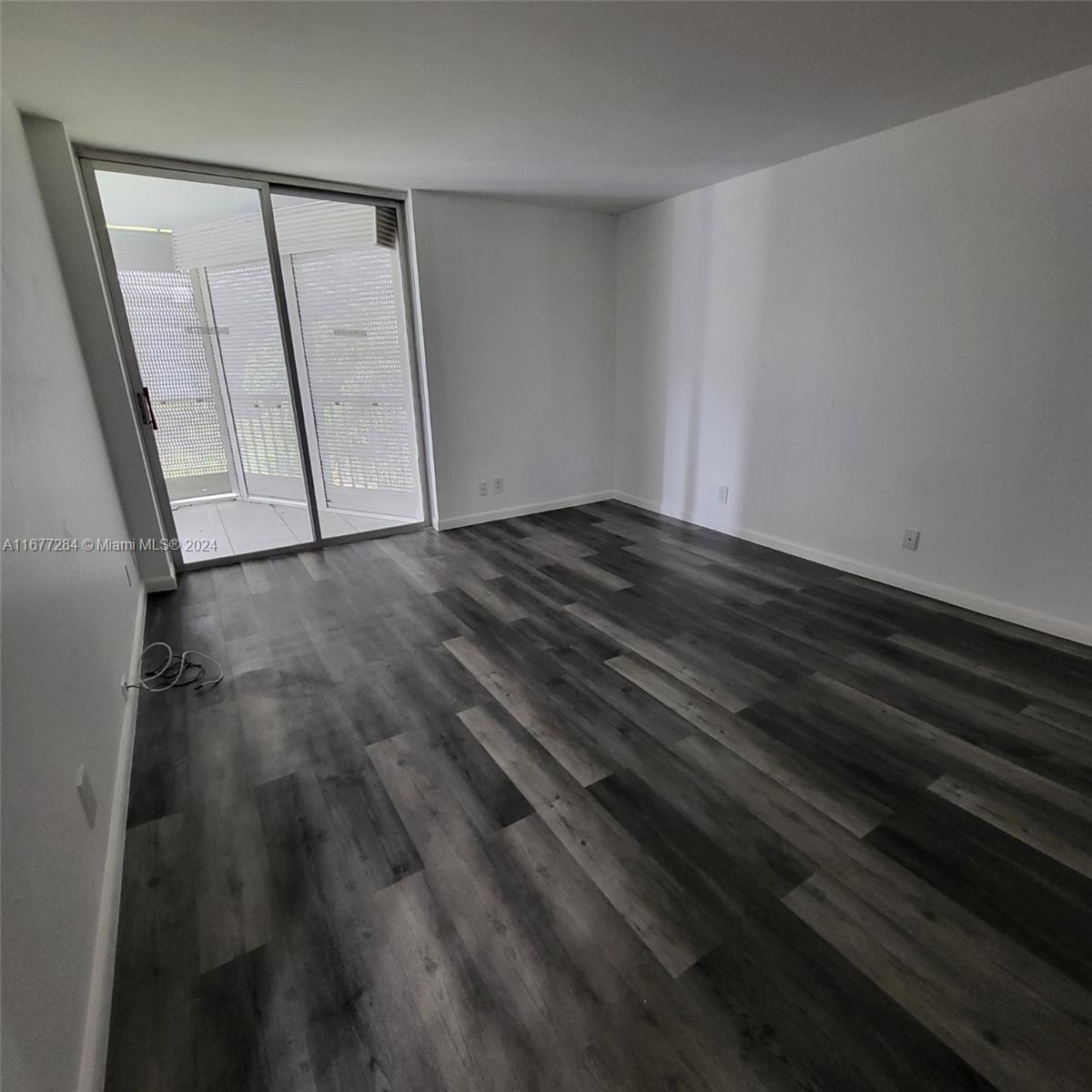 BOCA TEECA CONDO 9 - Residential
