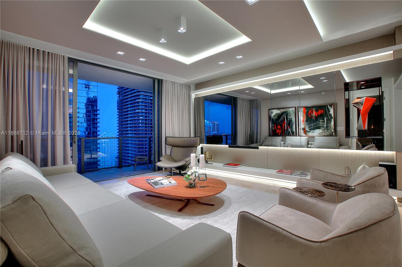 RISE CONDO - Residential