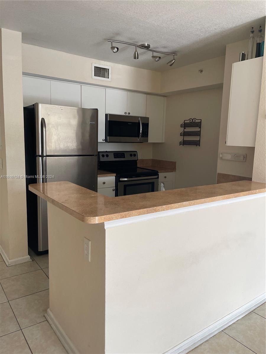 Second floor apartment in a very nice community. Very spacious  2 bedrooms, 2 baths.Washer and dryer inside the unit. Master bedroom with big walk-in closet, additional storage room, impact windows, tile floors, recently painted. Nice and quiet community with security 24/7 and controlled access gate. Rental amount includes water, Pool area, exercise room and playground in the complex. One assigned parking space and plenty of visitor parking lot.
Driving Direction:Easy to access via US 1 or Turnpike South (Exit 5).