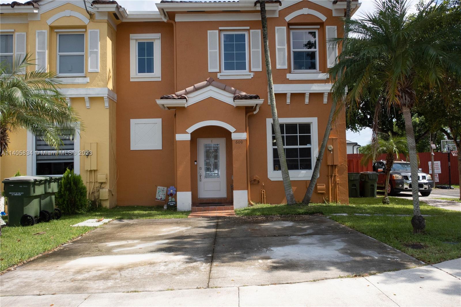 Casa Del Sur Corner 3 bedroom 2 1/2 bath Townhome located in a highly sought after gated community. Large and bright living area with tiles throughout flows into dining room and kitchen for family gatherings and entertainment and out to a spacious fenced backyard for BBQ’s. Kitchen has plenty of cabinets space and pantry. Laundry room on 1st with extra storage and ½ bath. Tiled 2nd floor with 3 bedroom and 2 bathrooms. Spacious and exquisite master bedroom. Second floor has impact windows. Driveway to park 2 maybe 3 cars. Property is at the walking distance to community clubhouse with pool and child play area. Located close to Baptist hospital, shopping centers, restaurants, FL Turnpike & minutes from the FL Keys. Priced to sell! Won’t last!