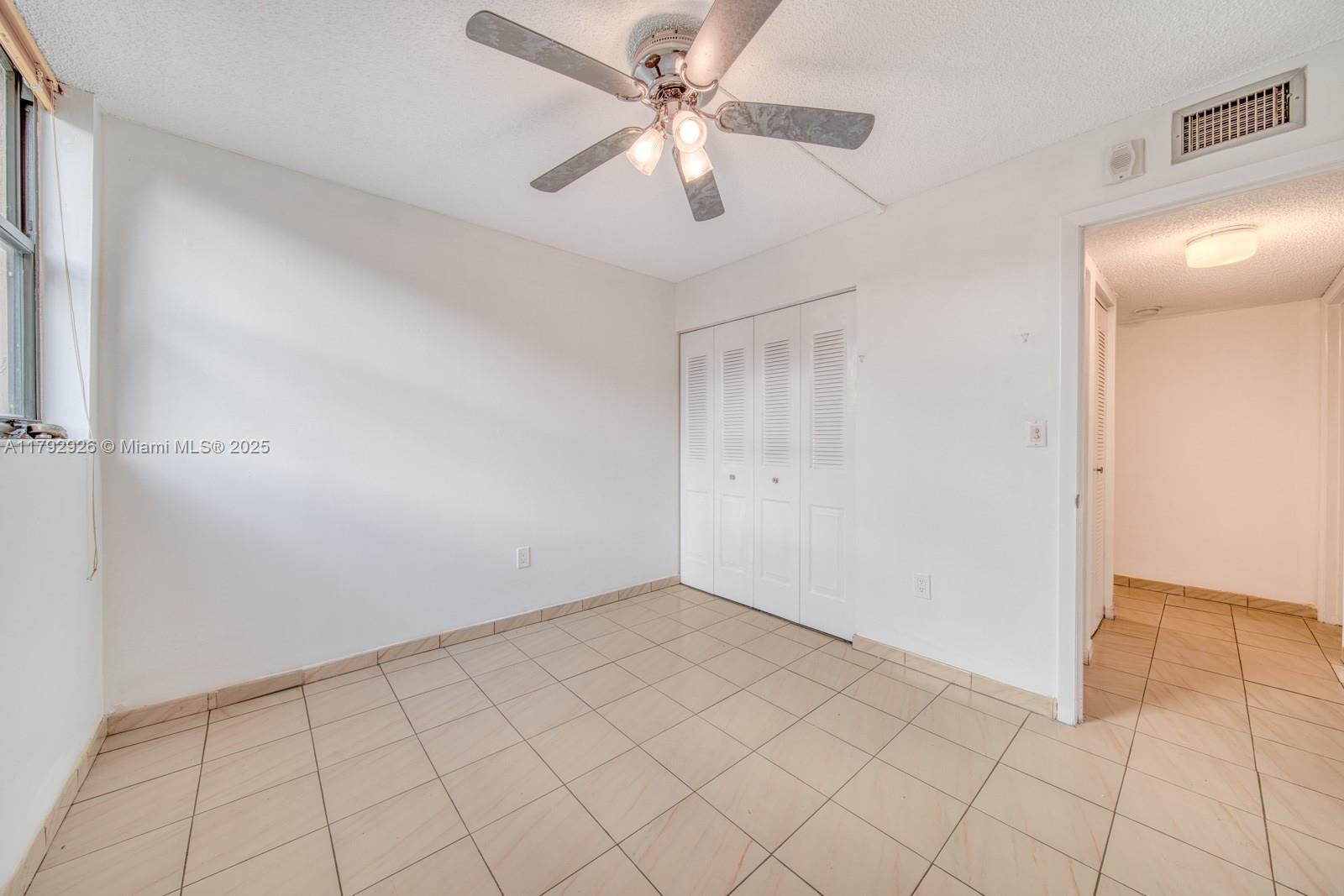 VERSIALLES GARDENS II CON - Residential Lease