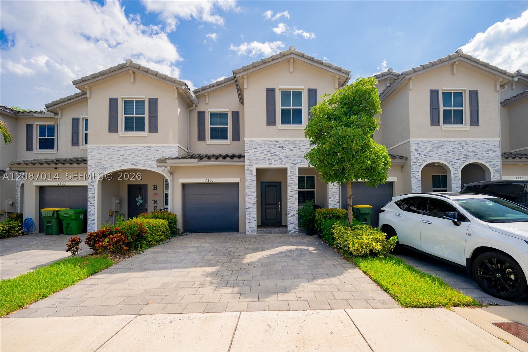 1231 SE 27th Ter, Homestead FL 33035