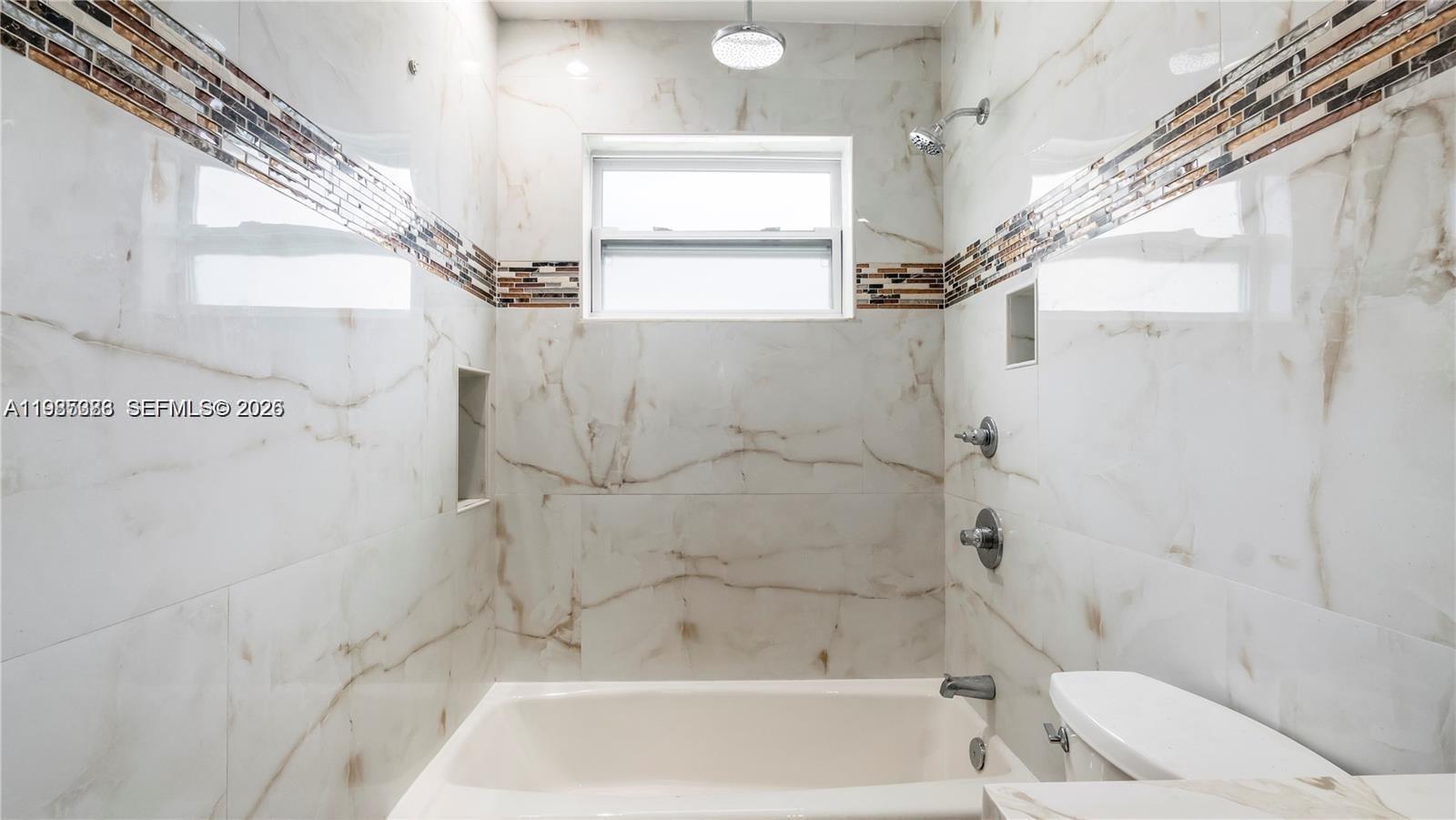 BELL GARDENS - Residential Lease