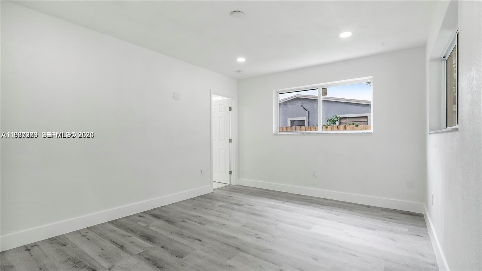 BELL GARDENS - Residential Lease