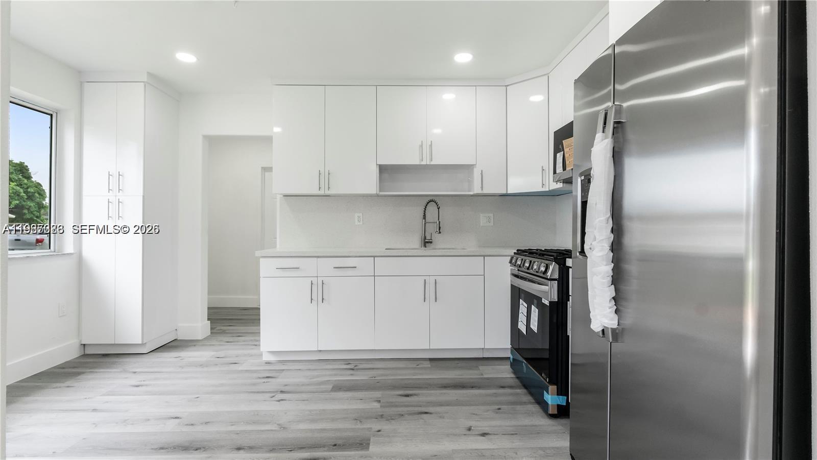 BELL GARDENS - Residential Lease