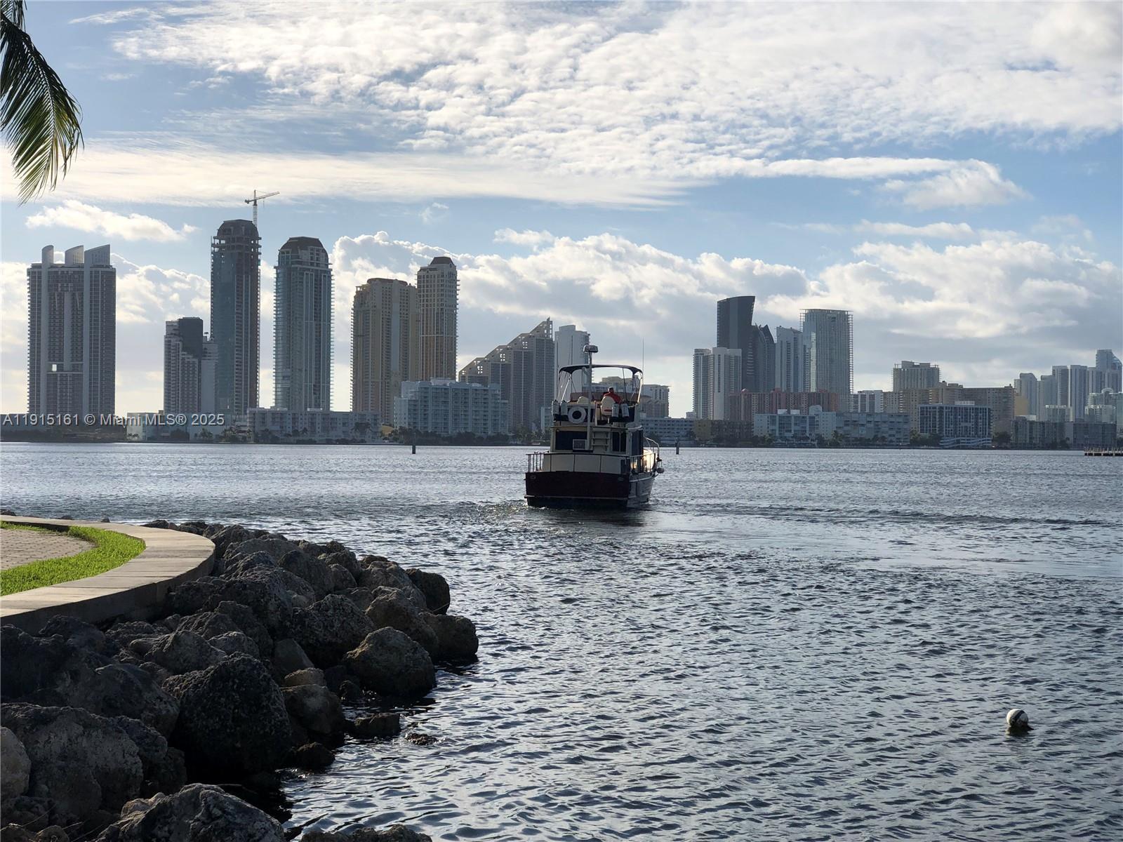 MYSTIC POINTE MARINA COND - Land